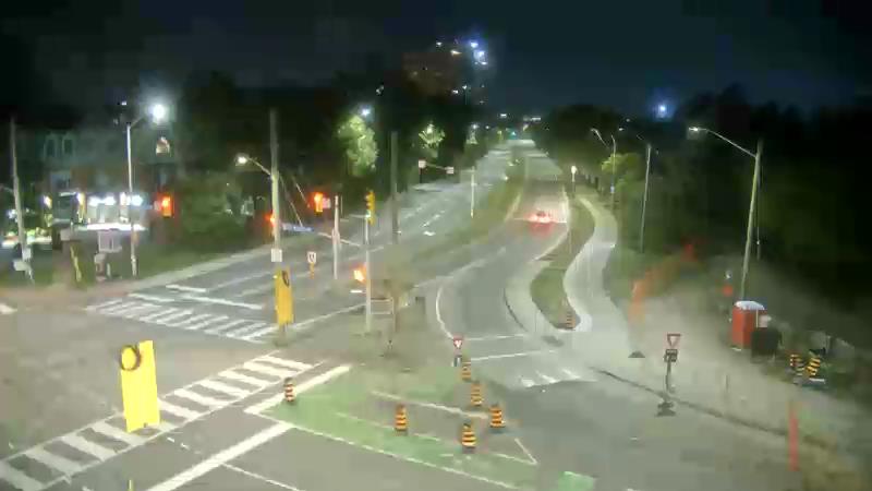 Traffic camera image at 2025-09-15 04:20:26