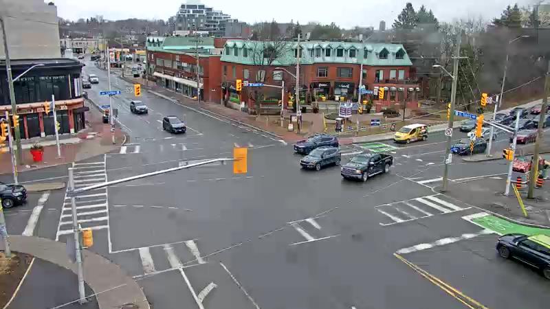 Traffic camera image at 2025-03-25 14:15:24