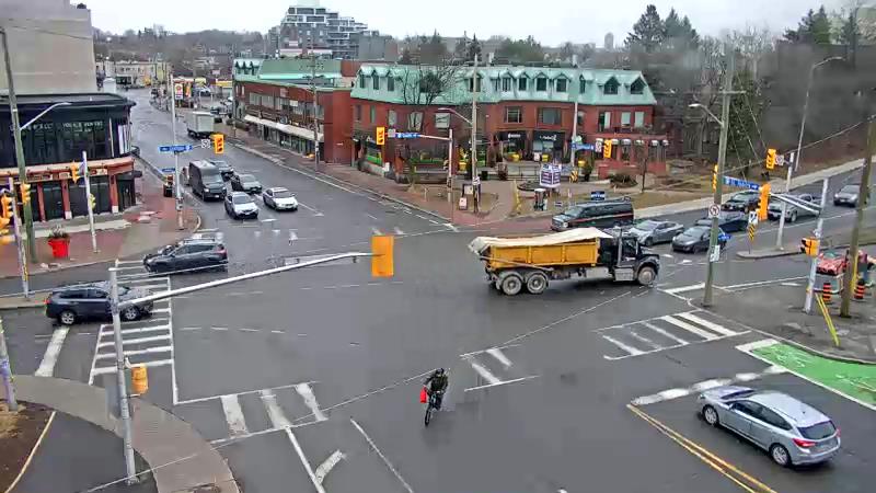Traffic camera image at 2025-03-25 14:25:15