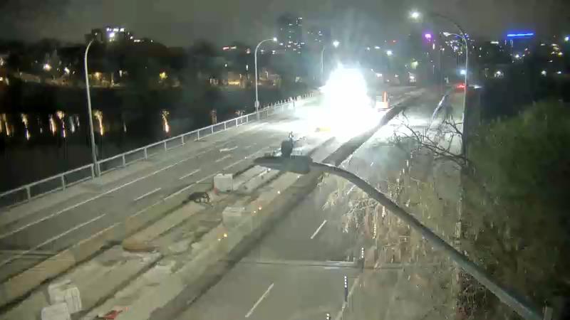 Traffic camera image at 2025-05-09 05:36:01