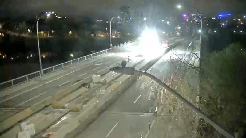 Traffic camera image at 2025-05-09 06:40:17
