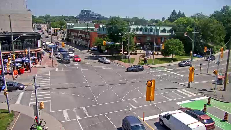 Traffic camera image at 2025-06-30 15:55:24