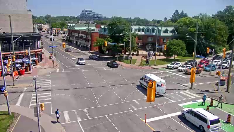 Traffic camera image at 2025-06-30 16:05:22