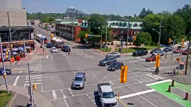 Traffic camera image at 2025-06-30 16:37:21