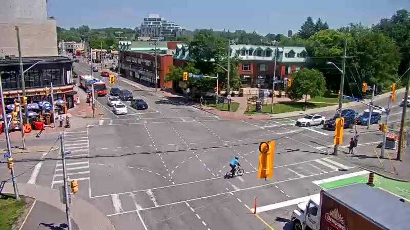 Traffic camera image at 2025-06-30 16:55:24