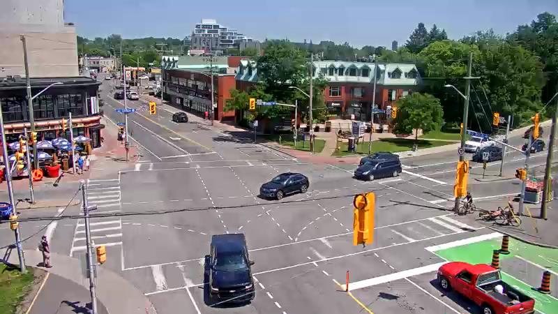 Traffic camera image at 2025-06-30 17:10:34