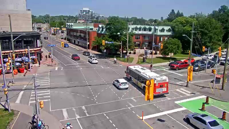 Traffic camera image at 2025-06-30 17:25:39