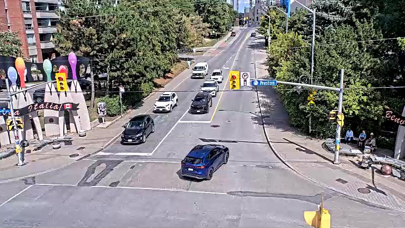 Traffic camera image at 2025-09-03 18:30:25