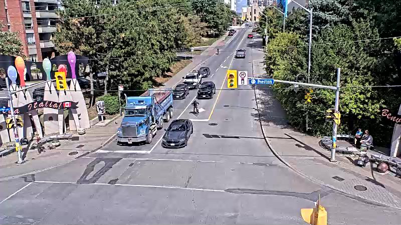 Traffic camera image at 2025-09-03 18:50:26