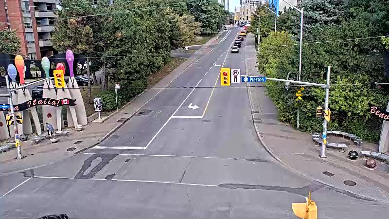 Traffic camera image at 2025-09-03 19:50:26