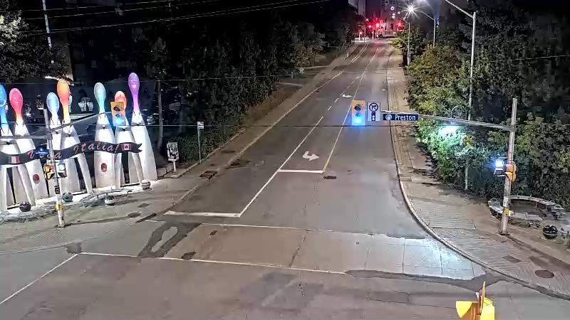 Traffic camera image at 2025-09-08 07:40:23
