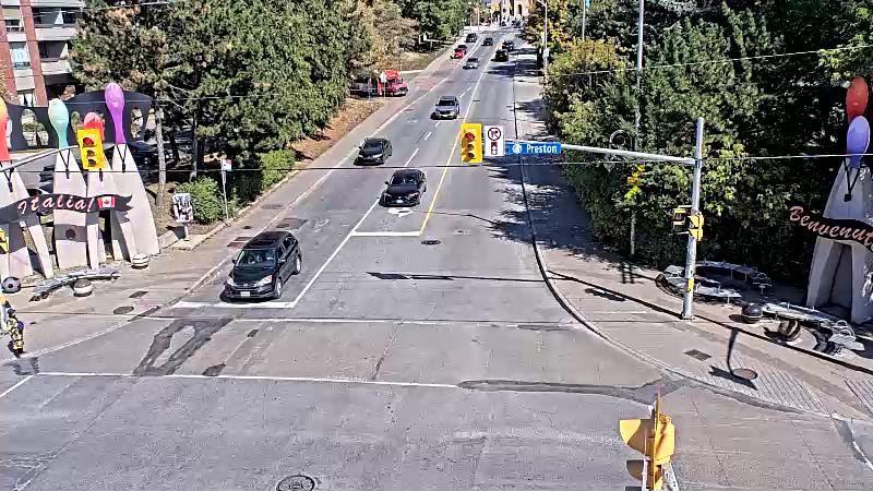 Traffic camera image at 2025-09-14 18:00:47
