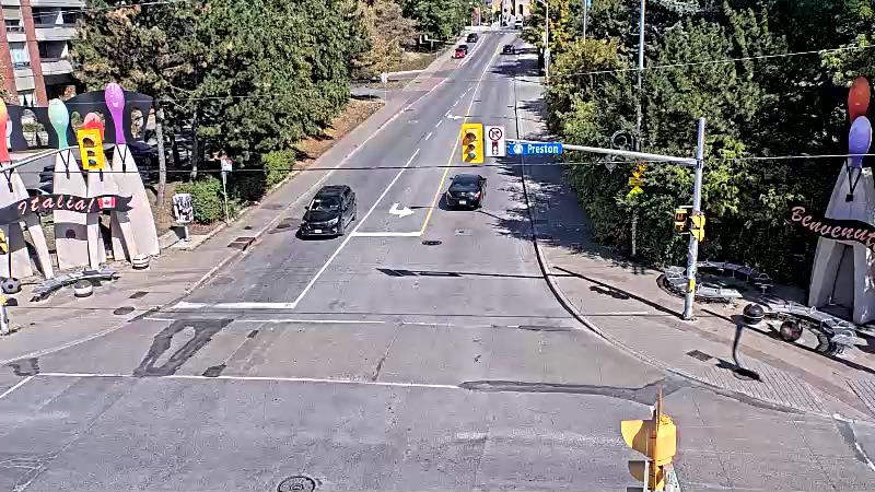Traffic camera image at 2025-09-14 18:15:27
