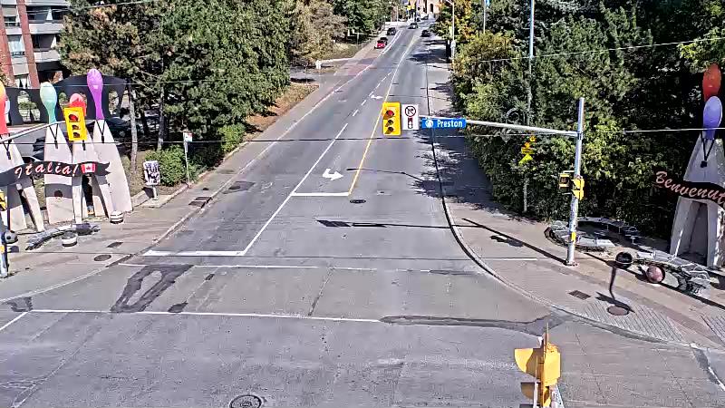 Traffic camera image at 2025-09-14 18:25:29