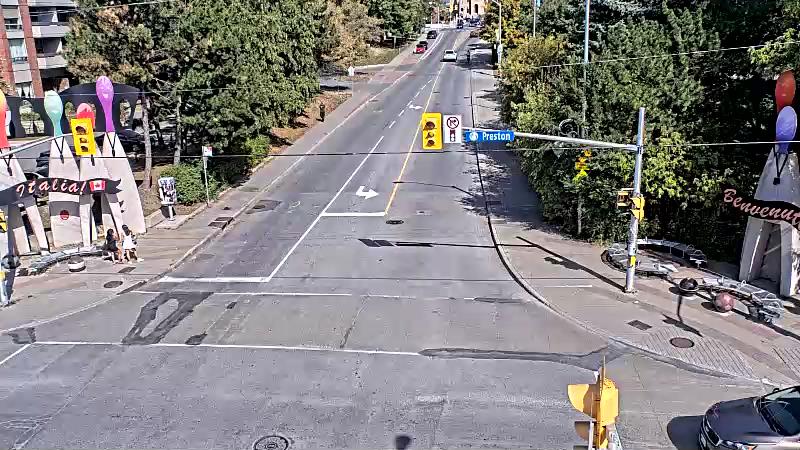 Traffic camera image at 2025-09-14 18:40:29