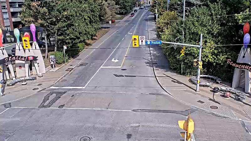 Traffic camera image at 2025-09-14 18:45:29