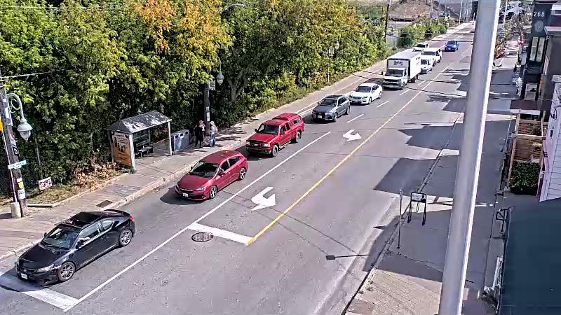 Traffic camera image at 2025-09-17 18:25:28