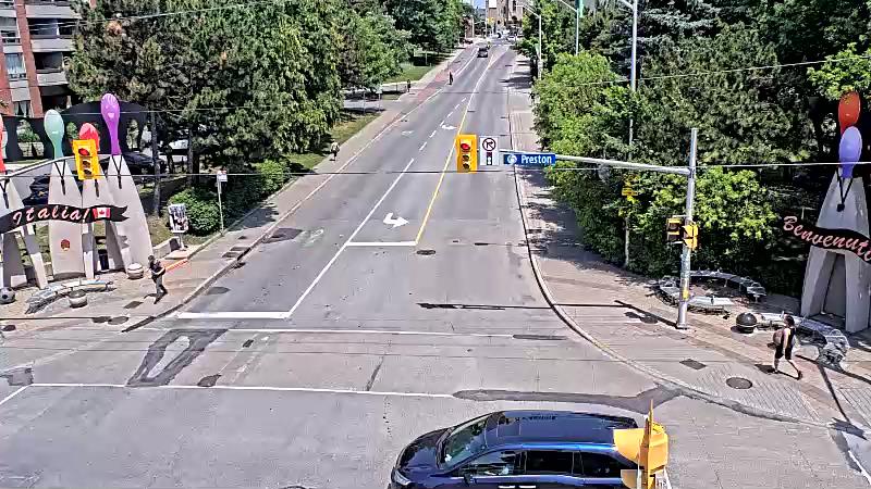 Traffic camera image at 2025-06-30 17:55:26