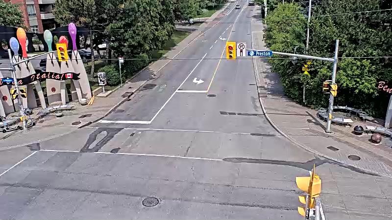 Traffic camera image at 2025-07-14 19:00:25