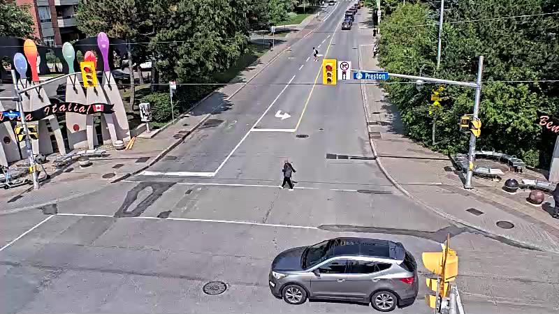 Traffic camera image at 2025-07-14 19:35:26