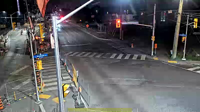 Traffic camera image at 2025-08-04 01:30:24
