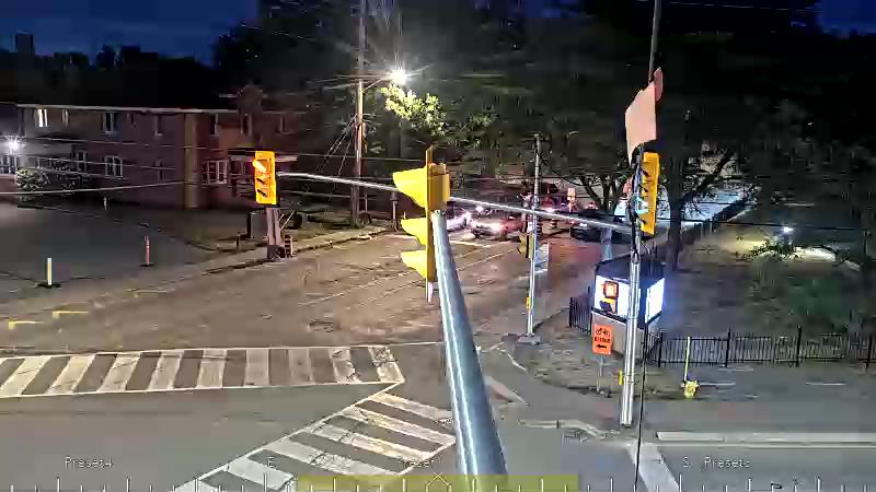 Traffic camera image at 2025-08-25 00:35:22