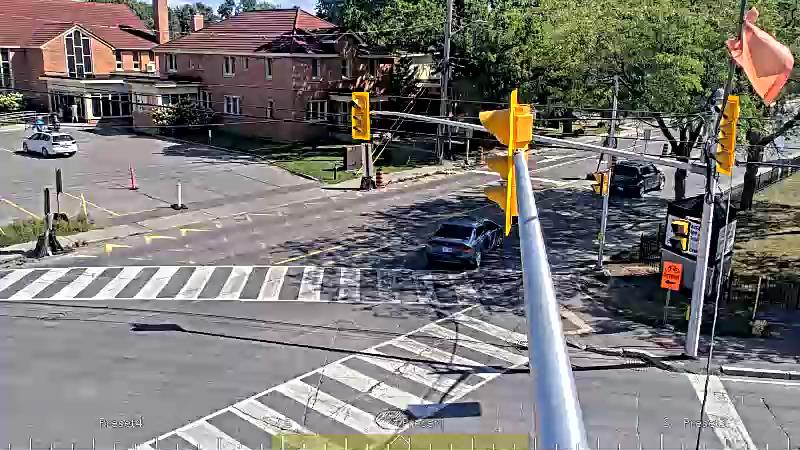 Traffic camera image at 2025-09-14 17:50:37