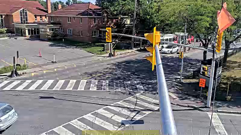 Traffic camera image at 2025-09-14 17:55:25