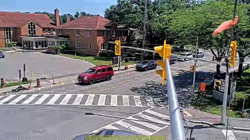 Traffic camera image at 2025-06-30 17:30:39