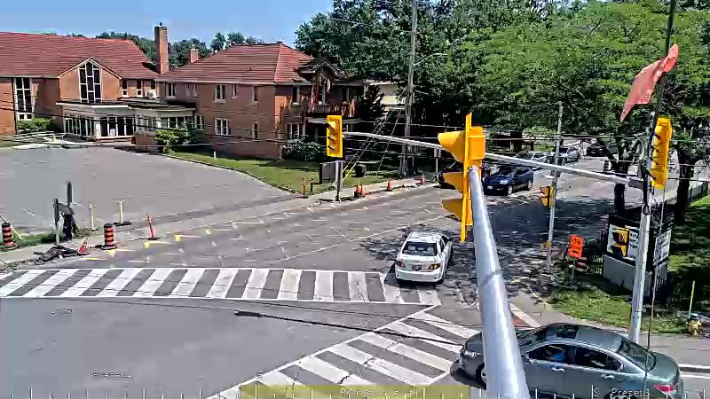 Traffic camera image at 2025-06-30 18:05:29