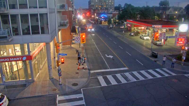 Traffic camera image at 2025-08-25 00:10:24