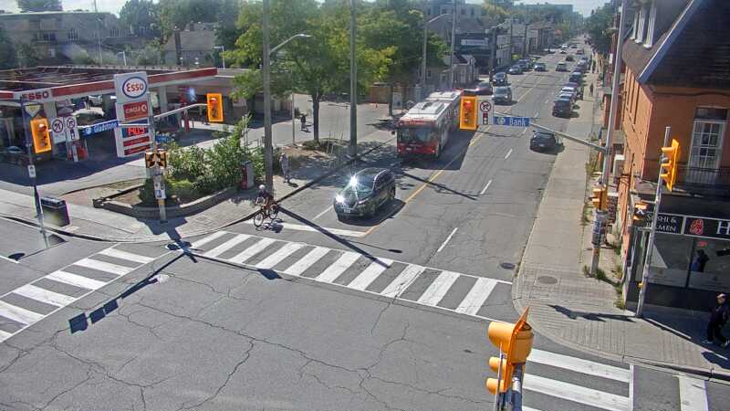 Traffic camera image at 2025-09-14 17:15:28