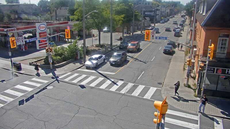 Traffic camera image at 2025-09-14 17:25:25