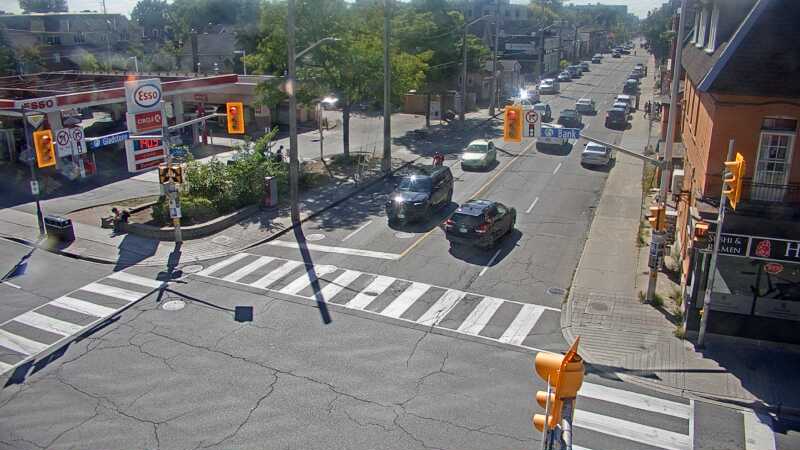 Traffic camera image at 2025-09-14 18:10:25