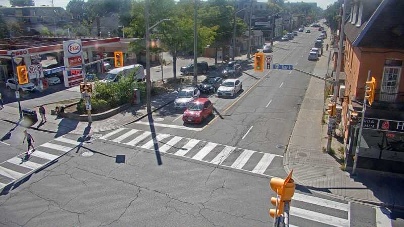 Traffic camera image at 2025-09-14 18:15:27