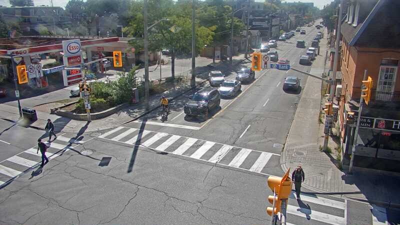 Traffic camera image at 2025-09-14 18:40:30