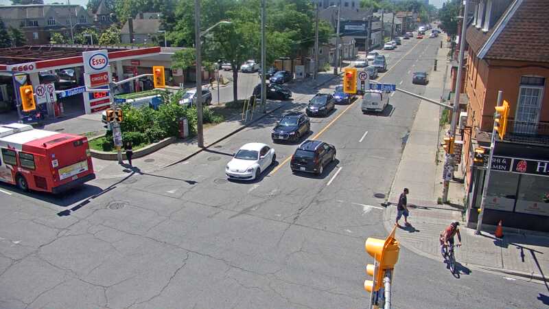 Traffic camera image at 2025-06-30 16:50:27