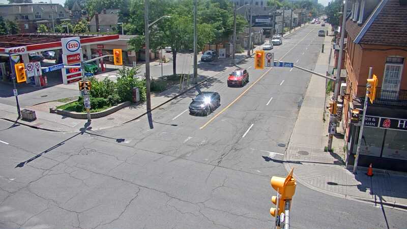 Traffic camera image at 2025-06-30 18:00:27