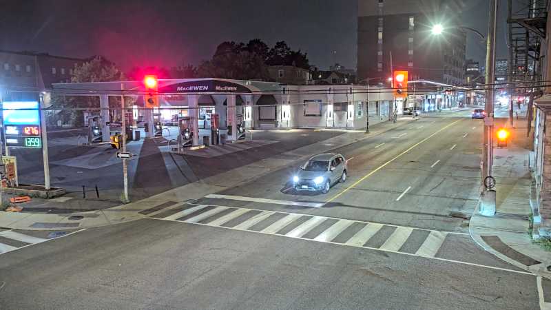Traffic camera image at 2025-08-04 02:20:21