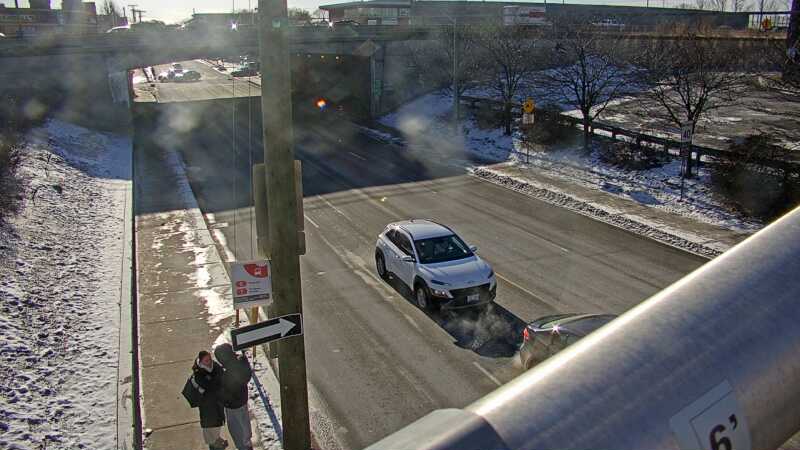 Traffic camera image at 2024-12-21 15:31:10