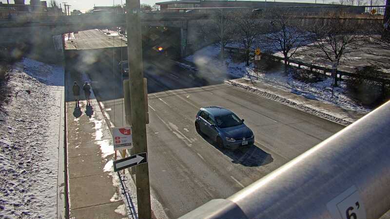 Traffic camera image at 2024-12-21 15:40:48