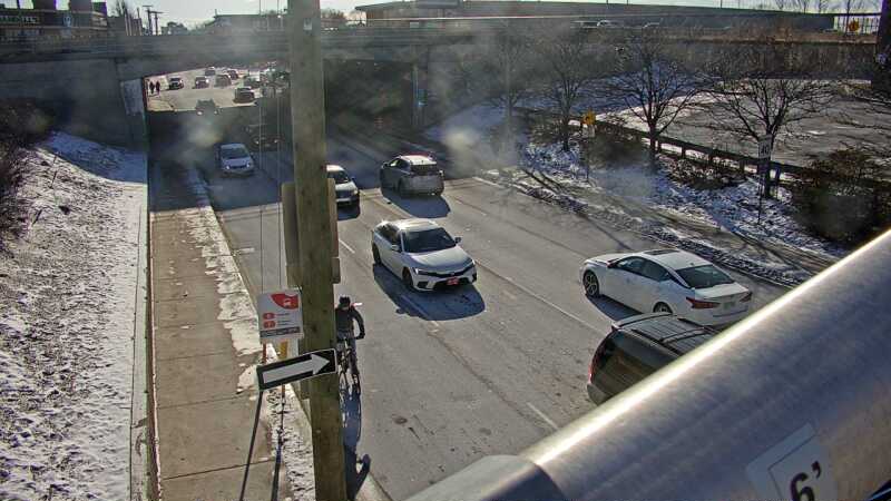 Traffic camera image at 2024-12-21 16:35:48