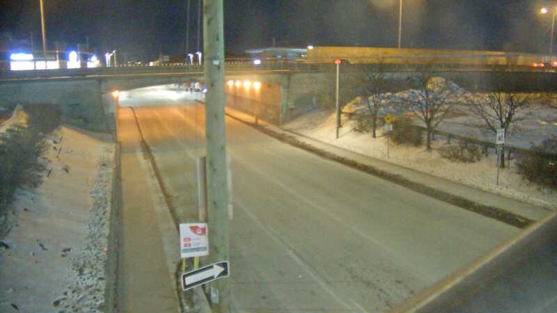 Traffic camera image at 2025-01-22 11:10:24