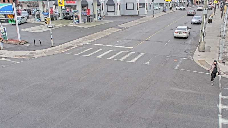 Traffic camera image at 2025-03-25 12:05:22