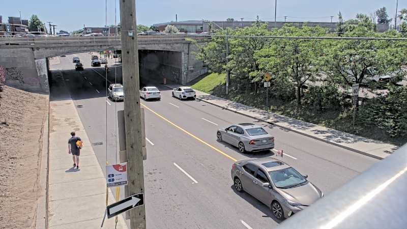 Traffic camera image at 2025-06-30 17:20:41