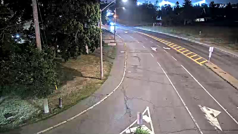 Traffic camera image at 2025-08-04 02:20:22