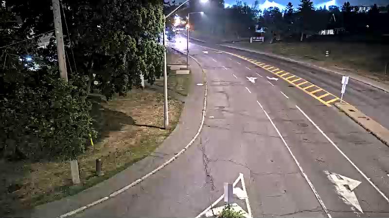 Traffic camera image at 2025-08-04 02:40:24
