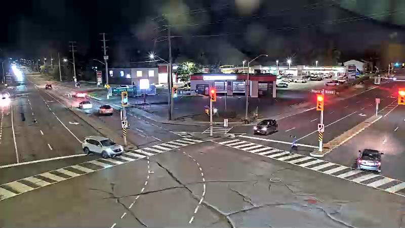 Traffic camera image at 2025-09-01 00:40:24