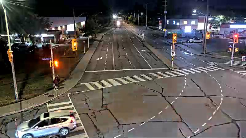 Traffic camera image at 2025-09-05 00:20:25