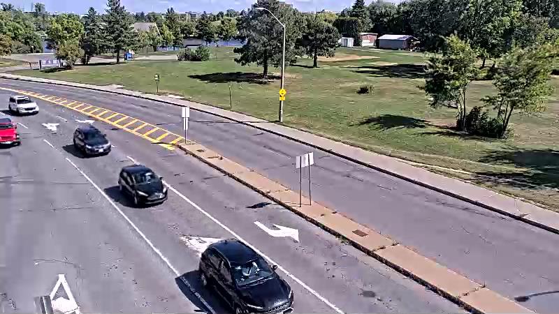 Traffic camera image at 2025-09-14 17:30:26